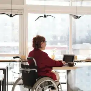 Conoce algunas opciones para manejar las incidencias laborales y mantener la gestión de la empresa en orden en este artículo.