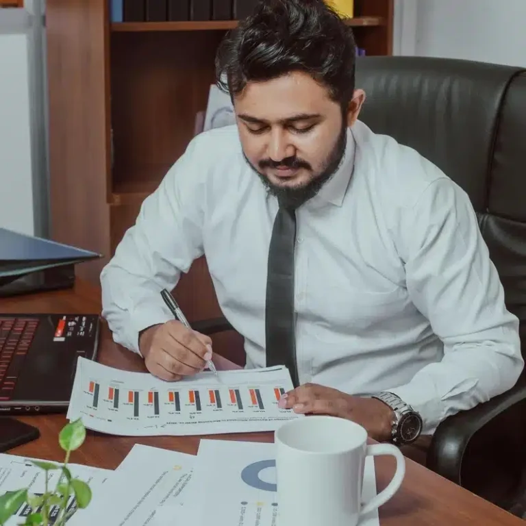 Evitar la explotación laboral es importante. Conoce algunas medidas para prevenir las condiciones de este tipo en tu organización.