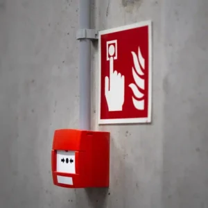 La seguridad en el trabajo es un aspecto que no se debe pasar por alto. Conoce estrategias útiles para fomentarla y reforzarla.